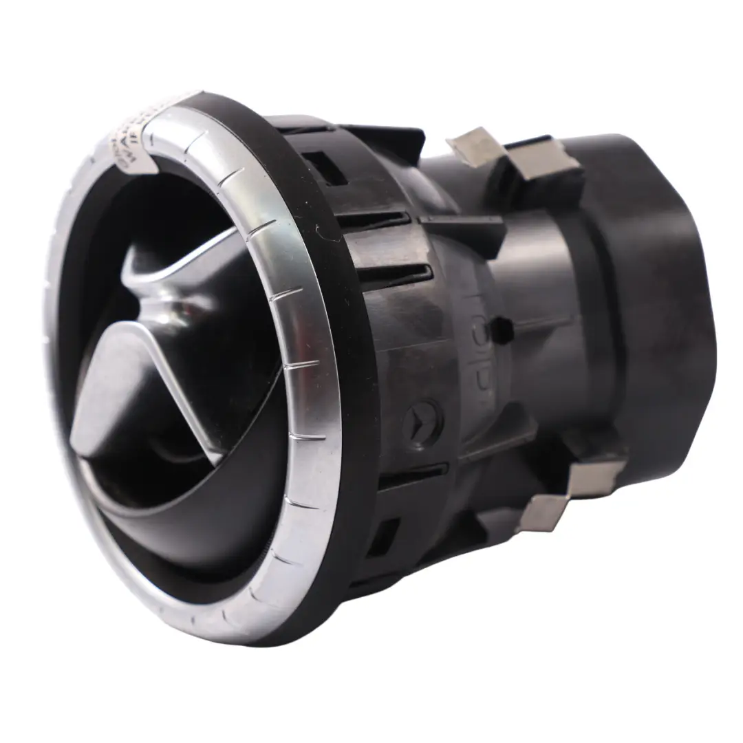 Bocchetta Cruscotto Pannello centrale Griglia Trim per Mercedes C117 con numero di parte A1178300354 Mercedes C117 Bocchetta Cruscotto Pannello centrale Griglia Trim - SKU A1178300354 - Numero di parte A1178300354