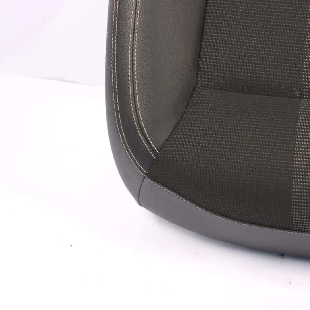 Asiento Trasero Banco Sofá Revestimiento Tela Cuero Artico Negro para Mercedes W176 con número de pieza A1179203000 Mercedes W176 Asiento Trasero Banco Sofá Revestimiento Tela Cuero Artico Negro - SKU A1179203000 - Número de pieza A1179203000