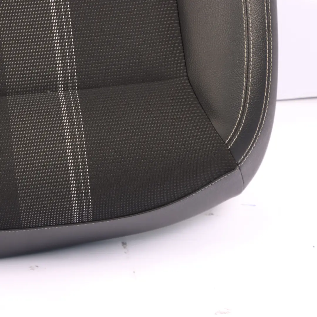 Panca Posteriore Divano Rivestimento Tessuto Pelle Artico Nero per Mercedes W176 con numero di parte A1179203000 Mercedes W176 Panca Posteriore Divano Rivestimento Tessuto Pelle Artico Nero - SKU A1179203000 - Numero di parte A1179203000