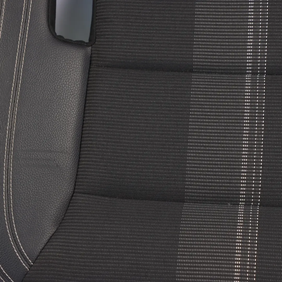 Rücksitzbank Couchbezug Stoff Leder Artico Schwarz für Mercedes W176 mit Teilenummer A1179203000 Mercedes W176 Rücksitzbank Couchbezug Stoff Leder Artico Schwarz - SKU A1179203000 - Teilenummer A1179203000