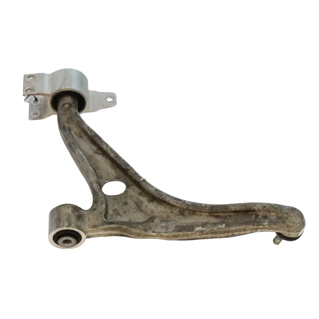 Control Arm Mercedes CLA C118 Transverse Front Suspension Right to with Part number A1183309600 Control Arm Mercedes CLA C118 Transverse Front Suspension Right - SKU A1183309600 - Part number A1183309600