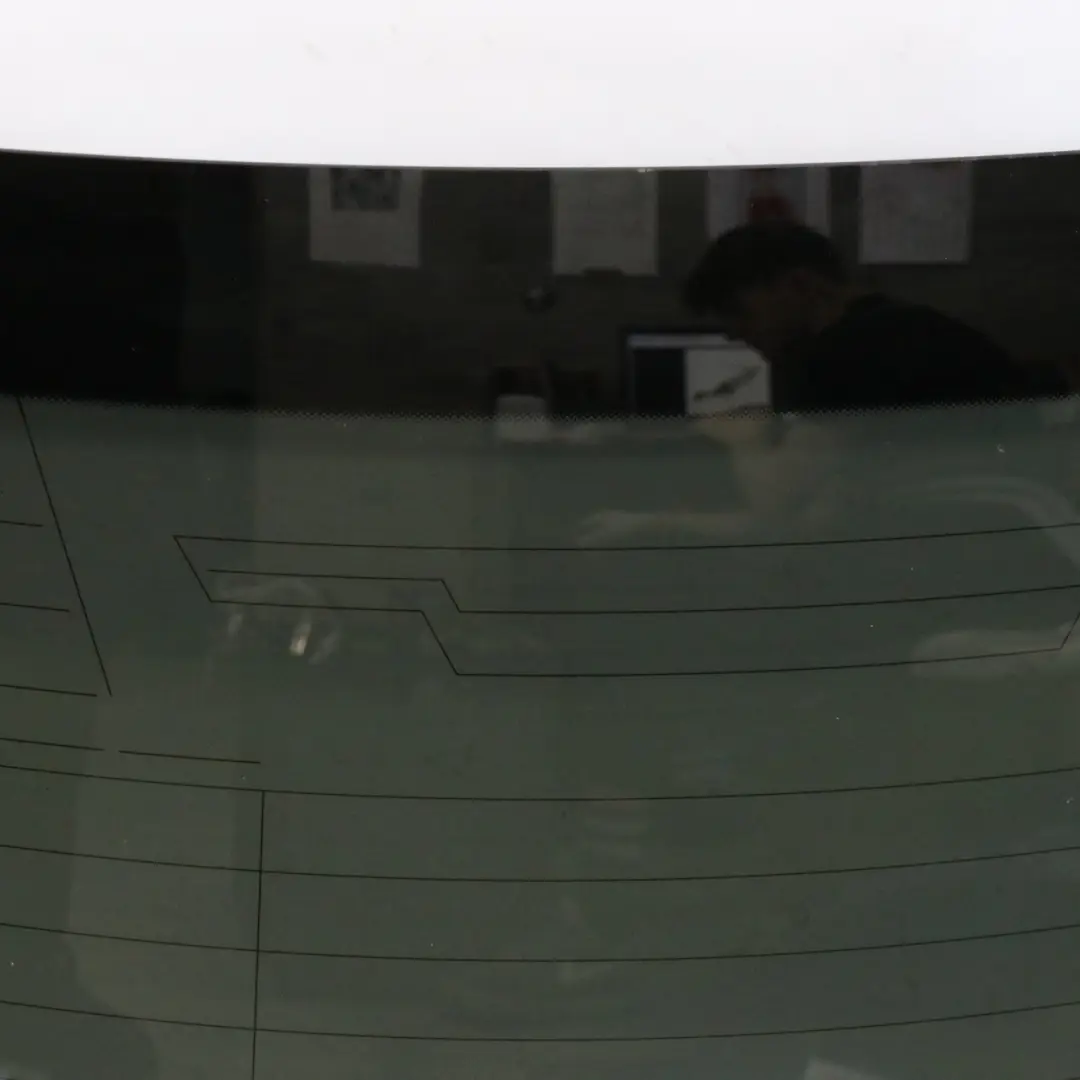 Window Tinted Glazing Glass AS3 to Mercedes CLA C118 Rear with Part number A1186700400 Mercedes CLA C118 Rear Window Tinted Glazing Glass AS3 - SKU A1186700400 - Part number A1186700400