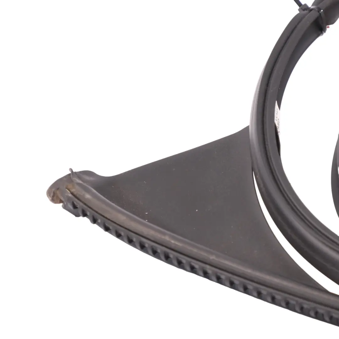 Mercedes C118 Cadre de toit Joint d'étanchéité avant gauche - SKU A1186730500 - Numéro de pièce A1186730500