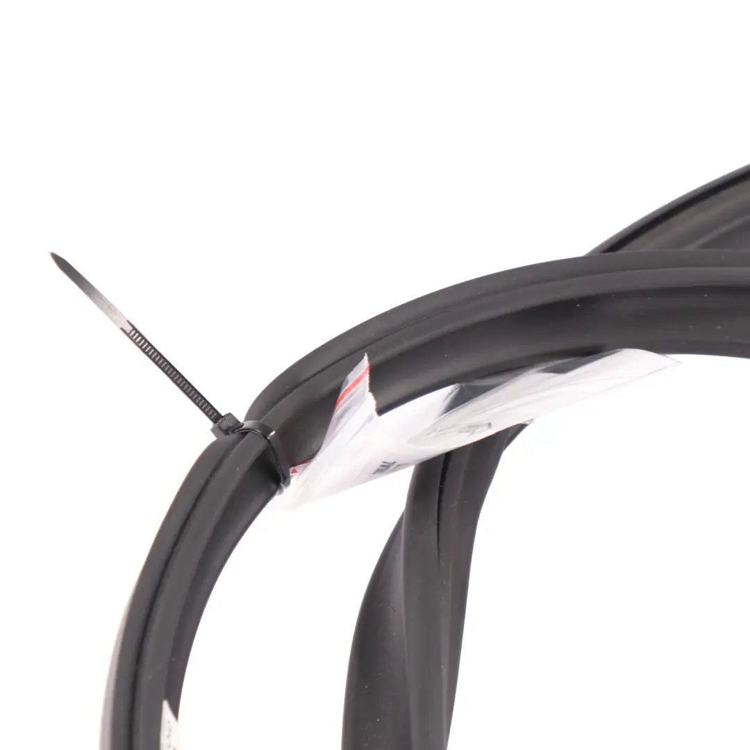 Dachrahmen Dichtung Randdichtung vorne links Dichtung für Mercedes C118 mit Teilenummer A1186730500 Mercedes C118 Dachrahmen Dichtung Randdichtung vorne links Dichtung - SKU A1186730500 - Teilenummer A1186730500