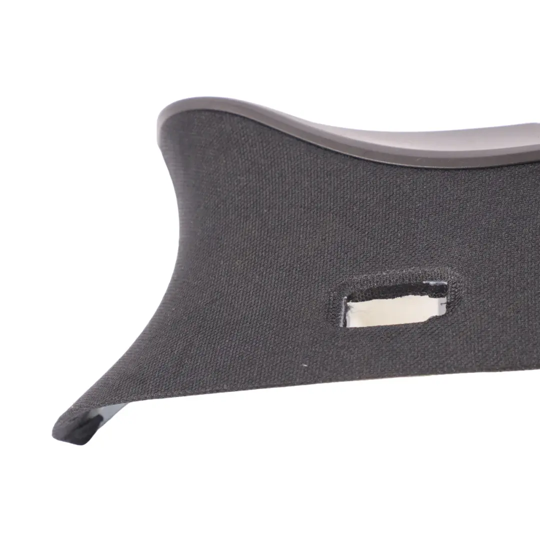 Rivestimento interno del montante C Pannello sinistro per Mercedes C118 con numero di parte A1186900600 Mercedes C118 Rivestimento interno del montante C Pannello sinistro - SKU A1186900600 - Numero di parte A1186900600