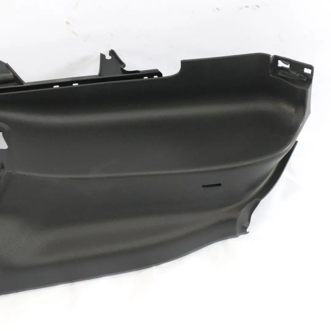 Moldura Columna Pared Inferior Interior Trasera para Mercedes CLA C118 con número de pieza A1186903700 Mercedes CLA C118 Moldura Columna Pared Inferior Interior Trasera - SKU A1186903700 - Número de pieza A1186903700