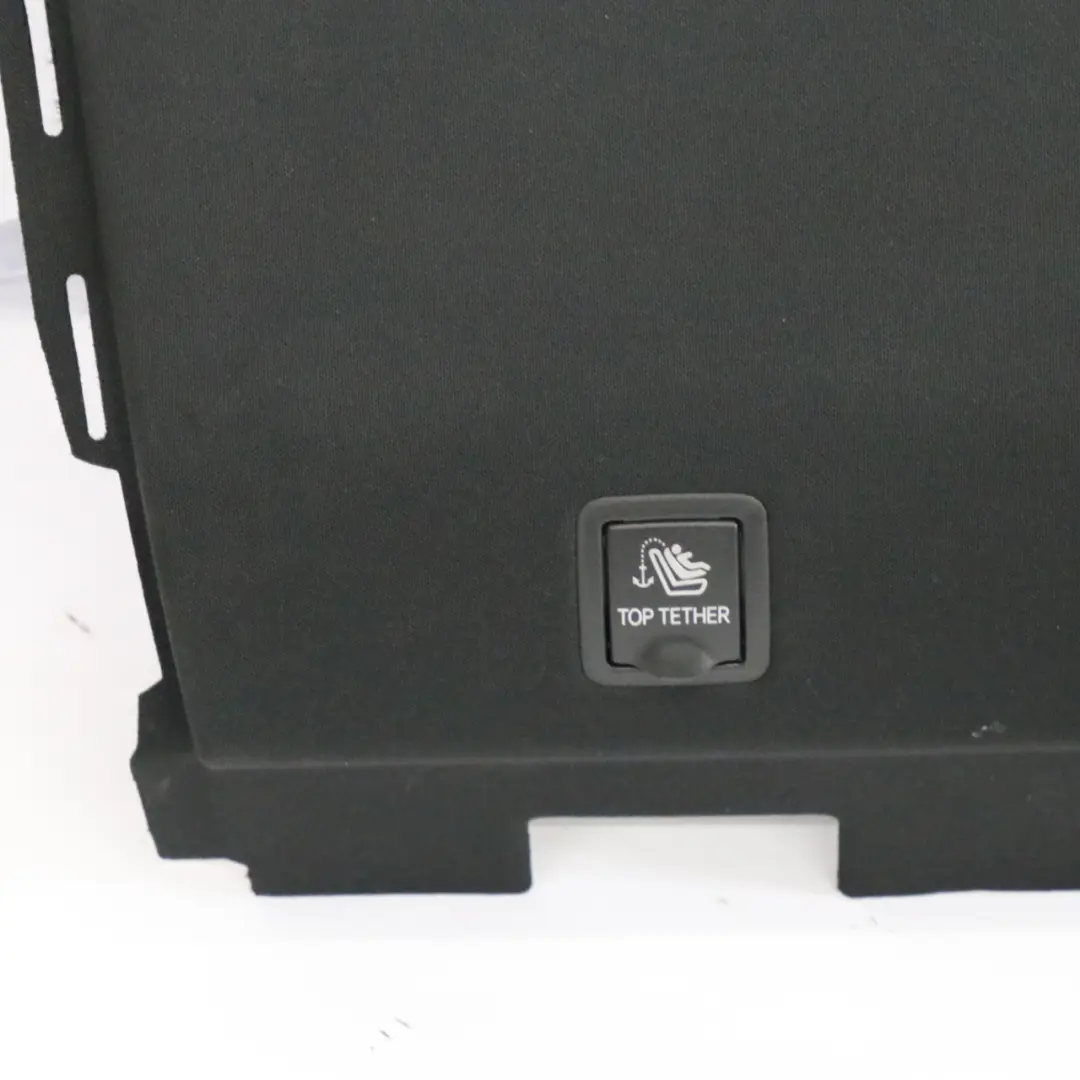 Mercedes CLA C118 Estante Trasero Bandeja para Embellecedor Negro - SKU A1186904601 - Número de pieza A1186904601