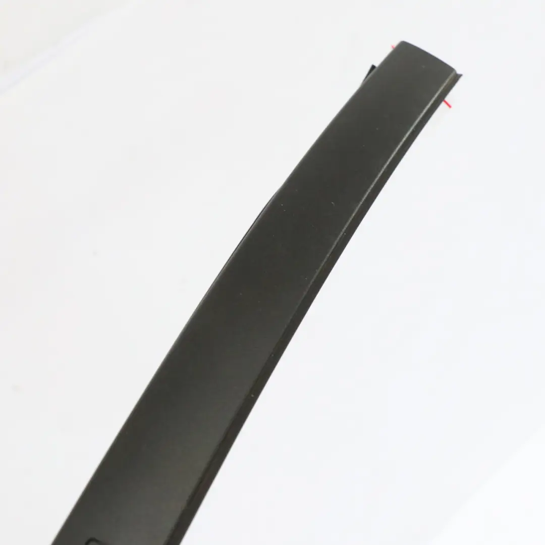 Dachreling Abdeckung Trim Strip Rechts für Mercedes CLA C118 mit Teilenummer A1186905800 Mercedes CLA C118 Dachreling Abdeckung Trim Strip Rechts - SKU A1186905800 - Teilenummer A1186905800