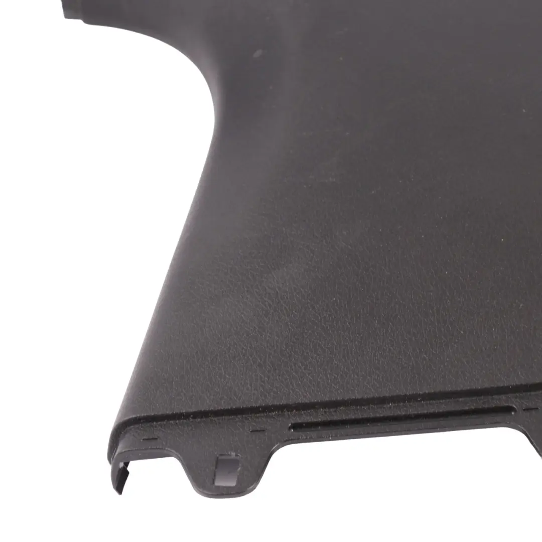 Mercedes C118 Osłona Słupka B Prawa Dolna Nakładka Słupka - SKU A1186920200 - Numer Części A1186920200