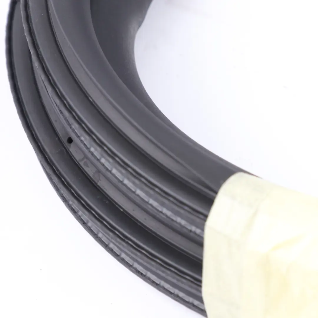 Guarnizione Bordo Porta Anteriore Sinistra Guarnizione per Mercedes C118 con numero di parte A1186920500 Mercedes C118 Guarnizione Bordo Porta Anteriore Sinistra Guarnizione - SKU A1186920500 - Numero di parte A1186920500