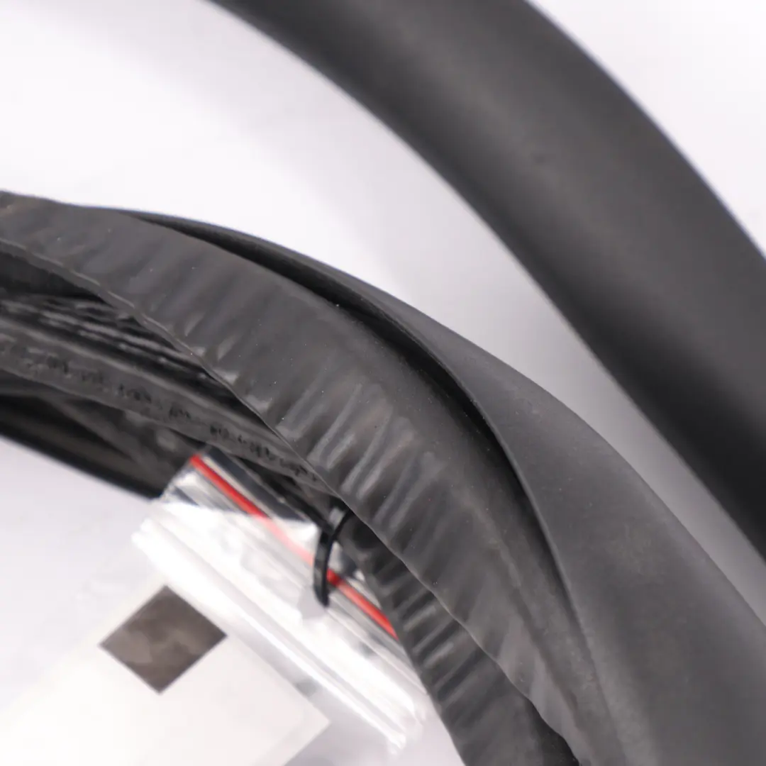 Mercedes C118 Türdichtung Randdichtung hinten links Gummiabdichtung - SKU A1186920700 - Teilenummer A1186920700
