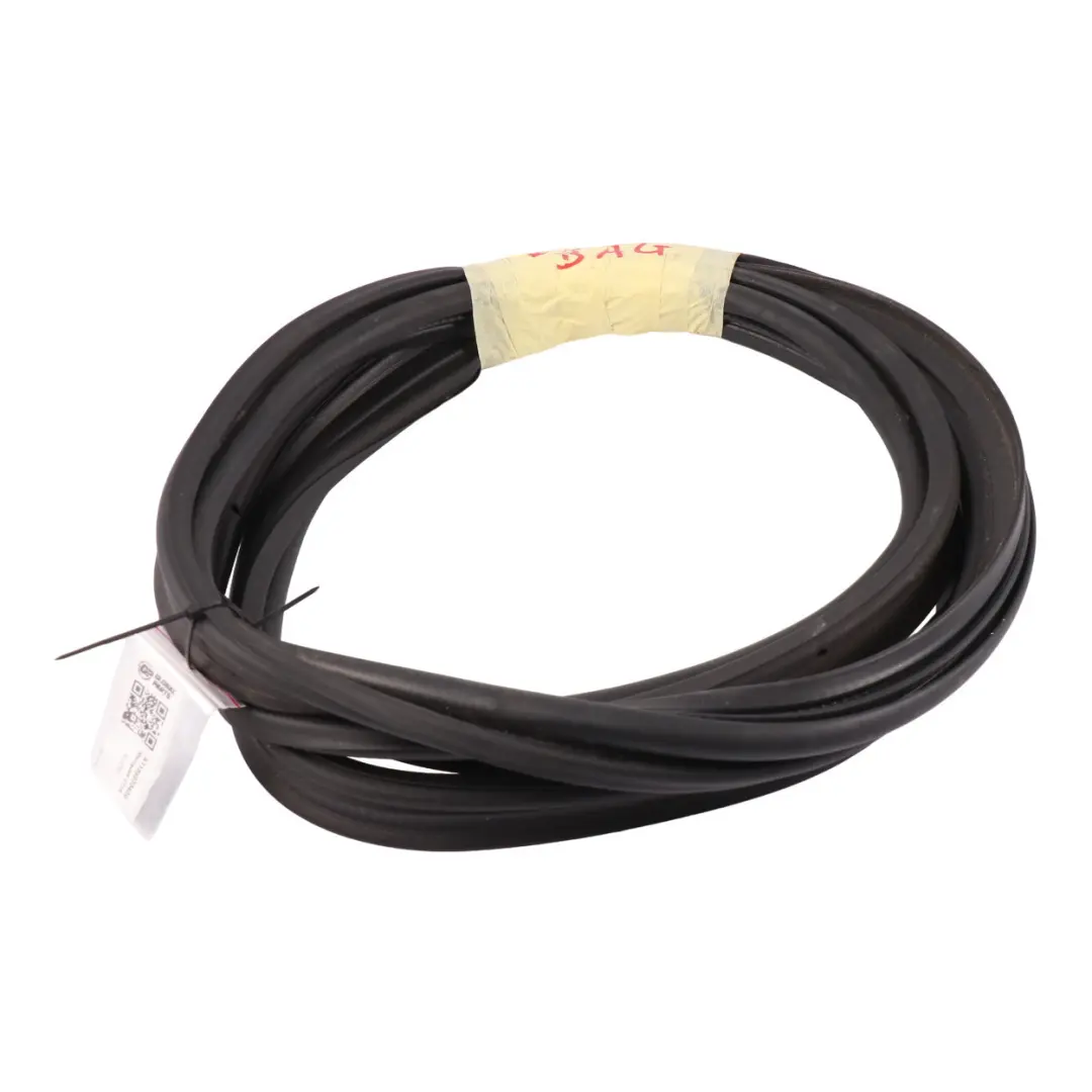 Empaquetadura de goma para maletero y portón trasero para Mercedes C118 con número de pieza A1186930400 Mercedes C118 Empaquetadura de goma para maletero y portón trasero - SKU A1186930400 - Número de pieza A1186930400
