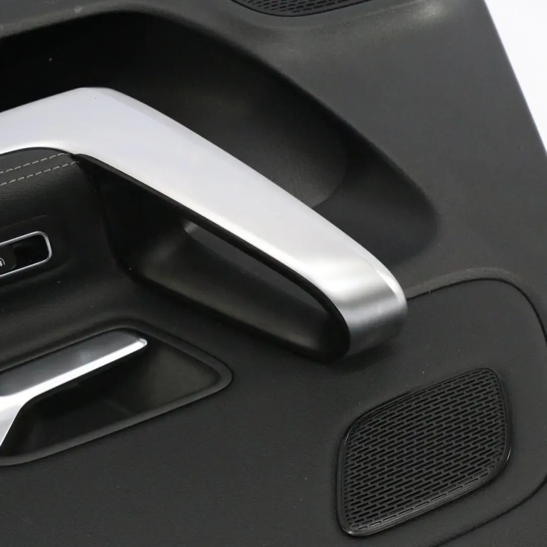 Scheda porta posteriore destra Trim Panel Cover Pelle Nero per Mercedes CLA C118 con numero di parte A1187309800 Mercedes CLA C118 Scheda porta posteriore destra Trim Panel Cover Pelle Nero - SKU A1187309800 - Numero di parte A1187309800