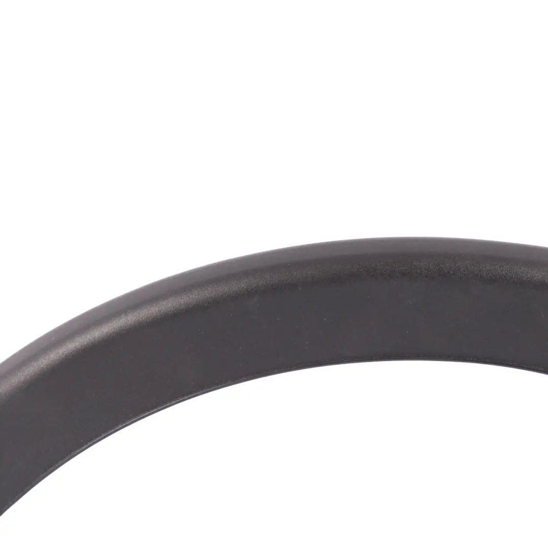 Canalina Mercedes CLA C118 Coperchio cerniera posteriore sinistro per con numero di parte A1188210000 Canalina Mercedes CLA C118 Coperchio cerniera posteriore sinistro - SKU A1188210000 - Numero di parte A1188210000