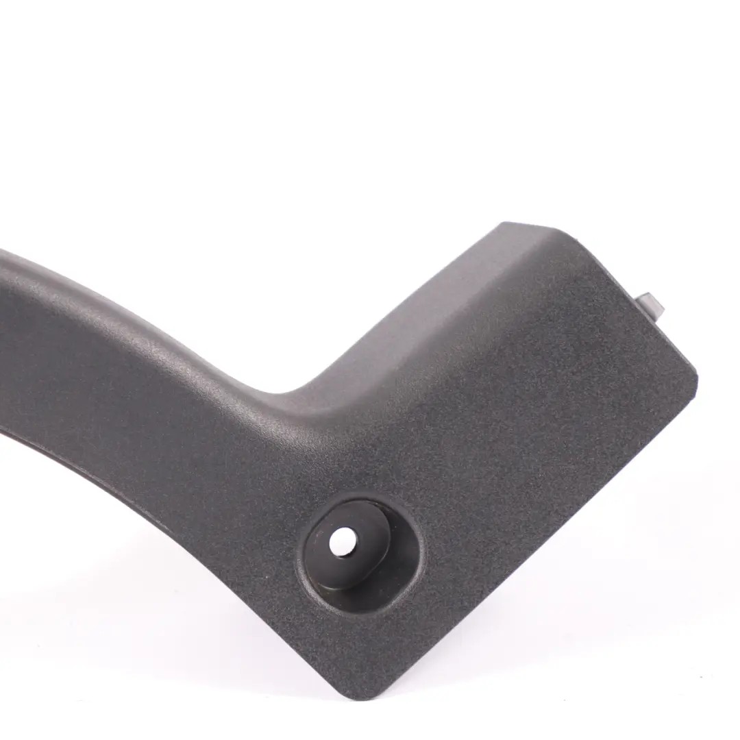 Mercedes C118 Couvercle de charnière hayon de coffre arrière droit - SKU A1188210100 - Numéro de pièce A1188210100