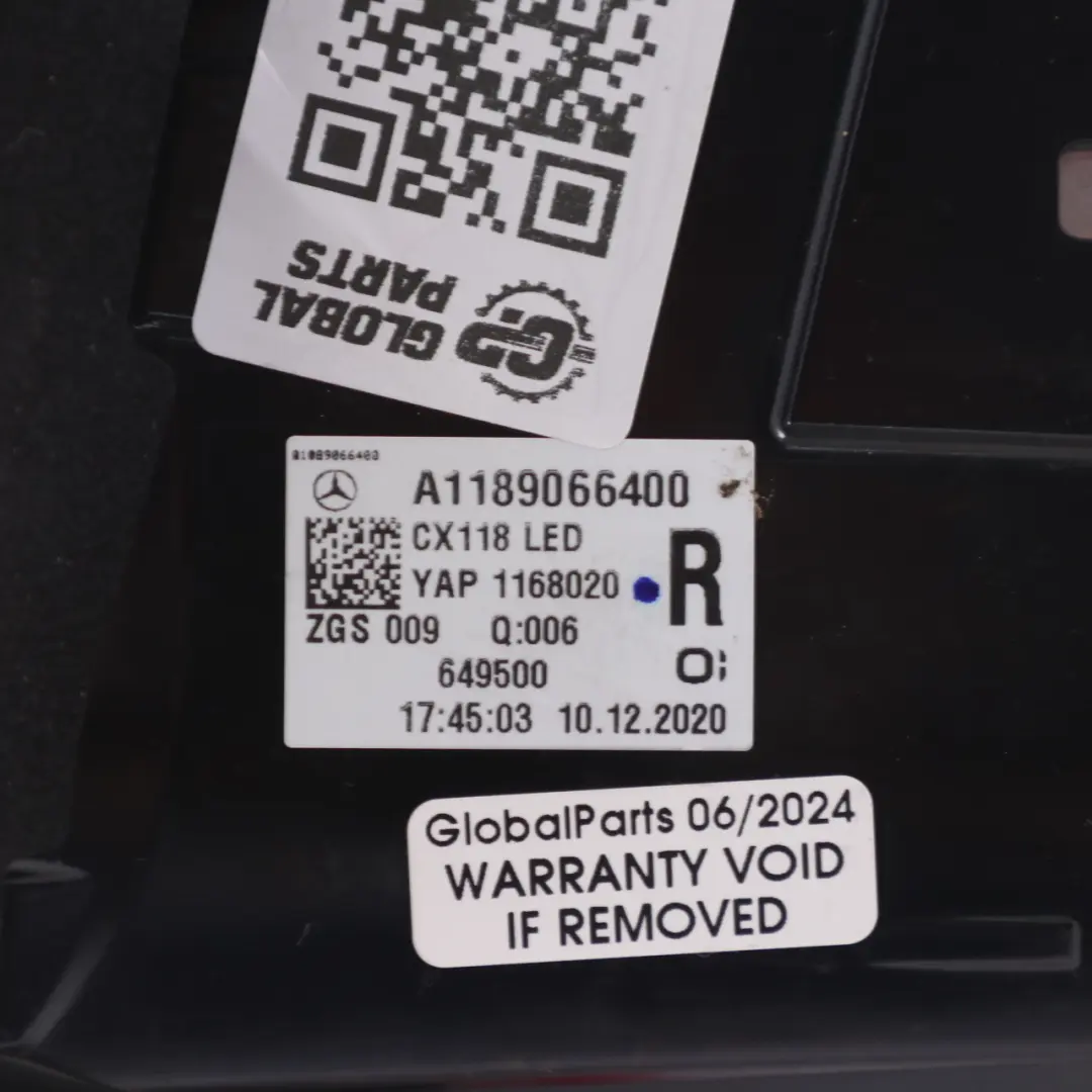 Mercedes CLA C118 Coupe Tylna Lampa Pokrywy Bagażnika Prawa - SKU A1189066400 - Numer Części A1189066400