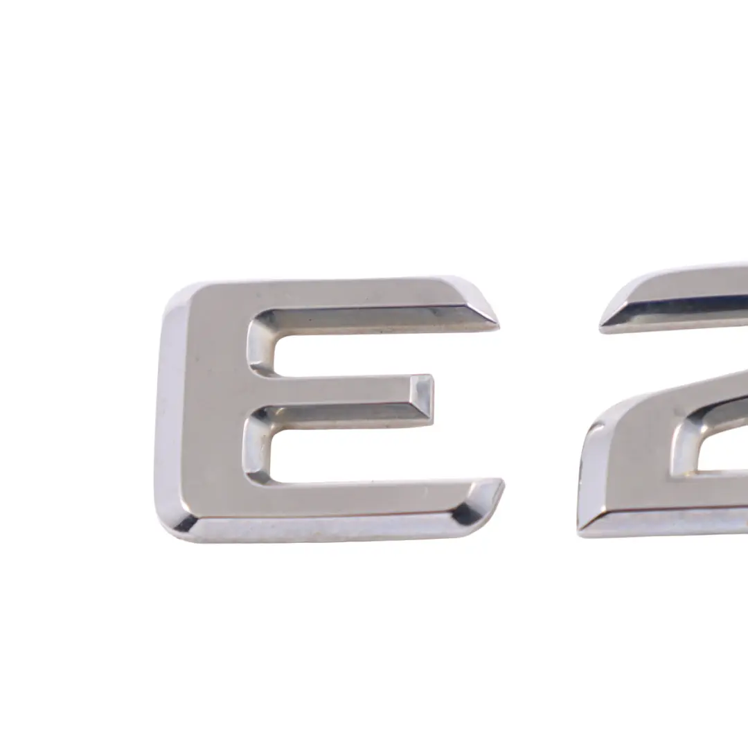 Heckemblem Kofferraum Deckel E250 Schild für Mercedes W210 W211 W212 mit Teilenummer A1248176115 Mercedes W210 W211 W212 Heckemblem Kofferraum Deckel E250 Schild - SKU A1248176115 - Teilenummer A1248176115