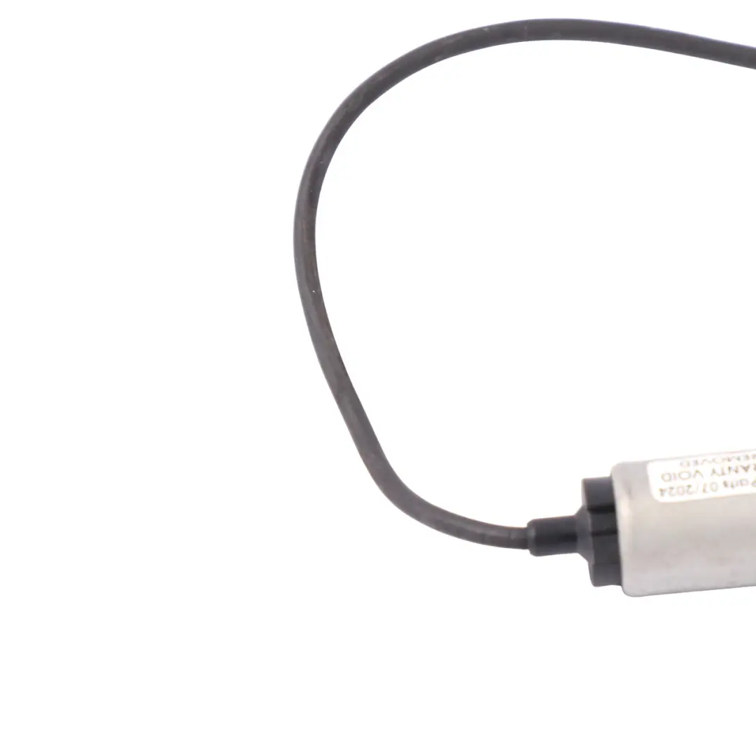 C63 AMG M156 Valvola solenoide regolatore albero camme per Mercedes W204 con numero di parte A1560501465 Mercedes W204 C63 AMG M156 Valvola solenoide regolatore albero camme - SKU A1560501465 - Numero di parte A1560501465