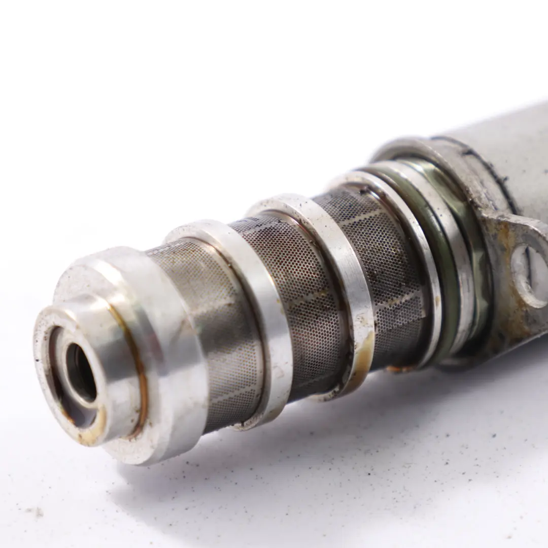 C63 AMG Petrol M156 Camshaft Adjuster Solenoid Valve to Mercedes W204 with Part number A1560501465 Mercedes W204 C63 AMG Petrol M156 Camshaft Adjuster Solenoid Valve - SKU A1560501465 - Part number A1560501465