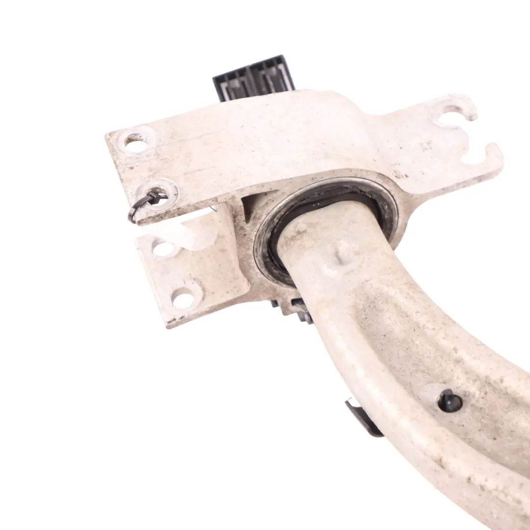 Front Transverse Control Arm Bottom Right O/S to Mercedes GLA X156 with Part number A1563300200 Mercedes GLA X156 Front Transverse Control Arm Bottom Right O/S - SKU A1563300200 - Part number A1563300200