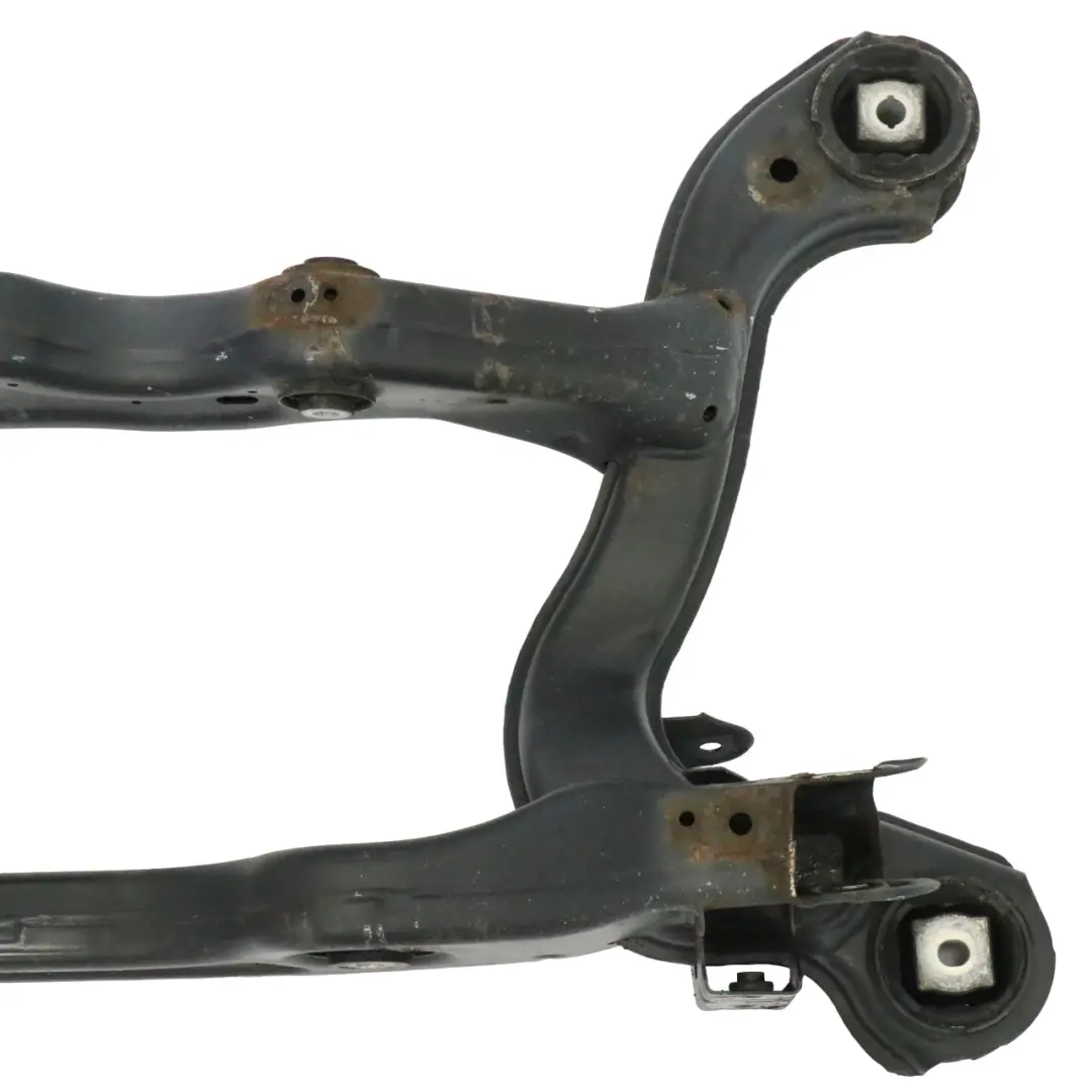 4matic Support de suspension de l'essieu arrière sous-châssis pour Mercedes GLA X156 à propos du numéro de pièce A1563500070 Mercedes GLA X156 4matic Support de suspension de l'essieu arrière sous-châssis - SKU A1563500070 - Numéro de pièce A1563500070