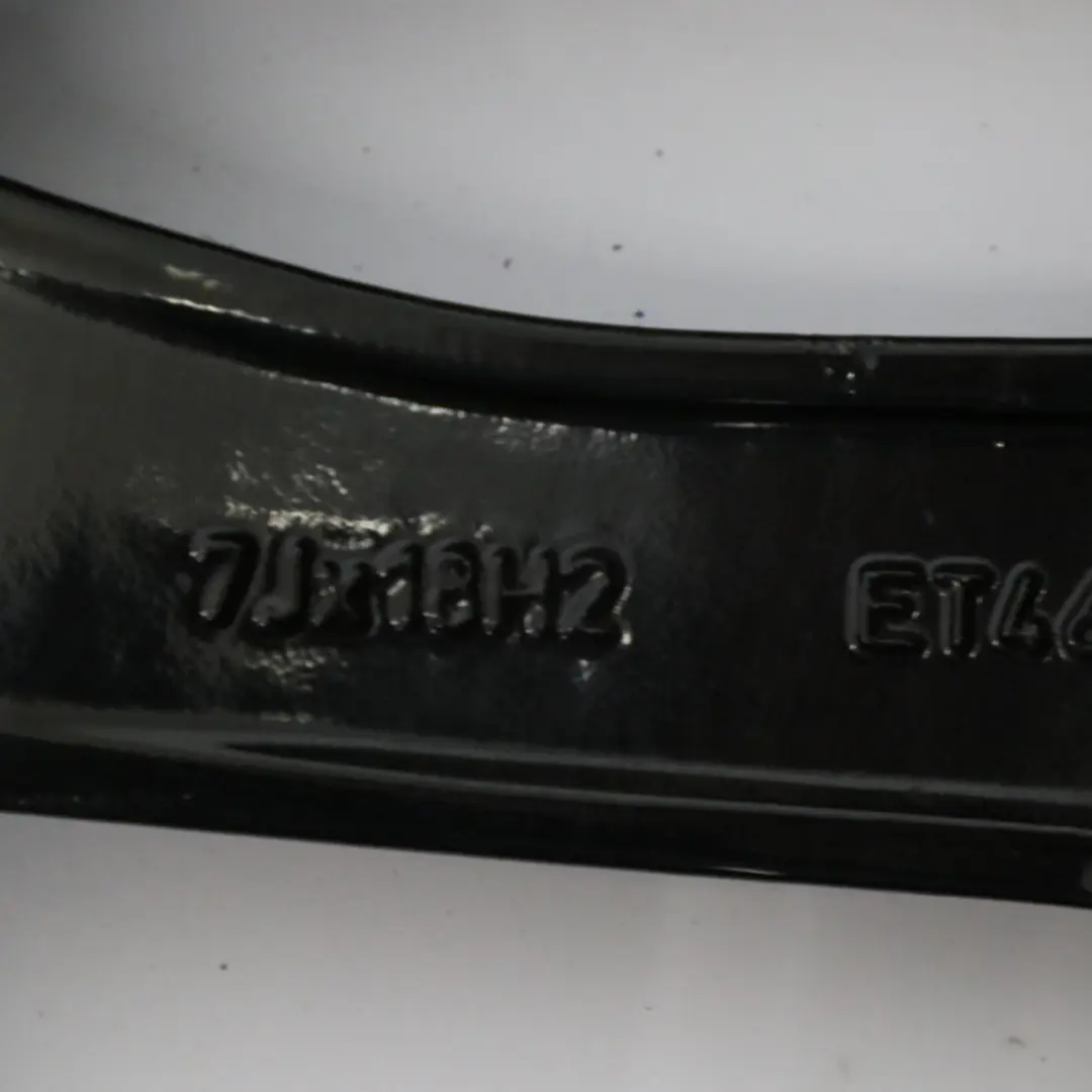  Llanta de aleación Mercedes GLA X156 18" 5 radios dobles 7J ET:46 - SKU A1564010100-1 - Número de pieza A1564010100