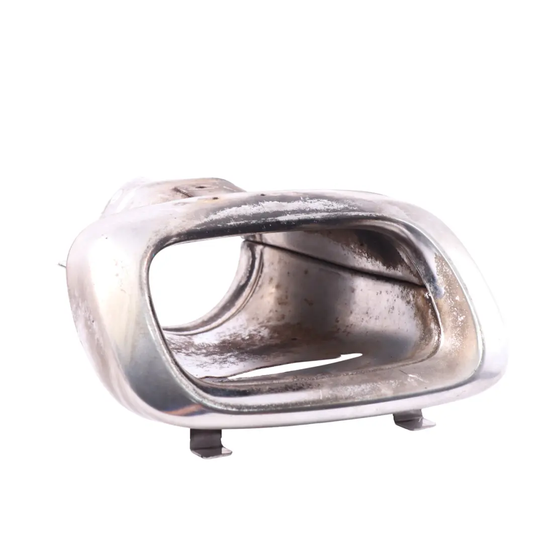 Auspuffspitze Mercedes GLA X156 AMG Endrohrblende hinten rechts für mit Teilenummer A1564900227 Auspuffspitze Mercedes GLA X156 AMG Endrohrblende hinten rechts - SKU A1564900227 - Teilenummer A1564900227