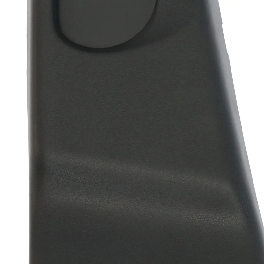 Mercedes GLA X156 Pilar B Interior Tapa Superior Izquierda Negro - SKU A1566904100 - Número de pieza A1566904100