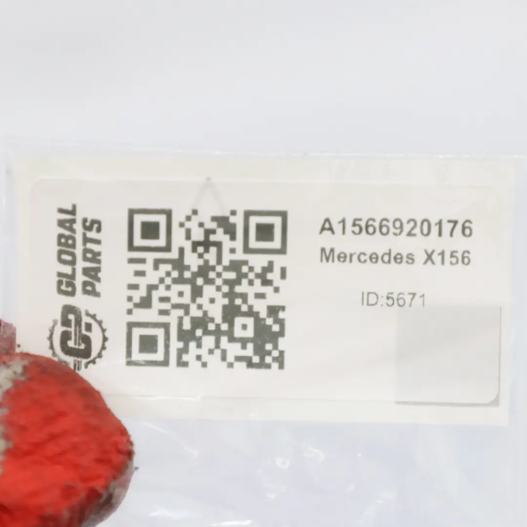 Uszczelka Krawędzi Drzwi Tylne Prawa Lewa do Mercedes GLA X156 o numerze A1566920176 Mercedes GLA X156 Uszczelka Krawędzi Drzwi Tylne Prawa Lewa - SKU A1566920176 - Numer Części A1566920176