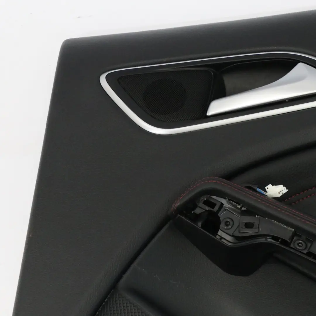 Pannello porta posteriore destro nero rosso cuciture per Mercedes X156 con numero di parte A1567302200 Mercedes X156 Pannello porta posteriore destro nero rosso cuciture - SKU A1567302200 - Numero di parte A1567302200