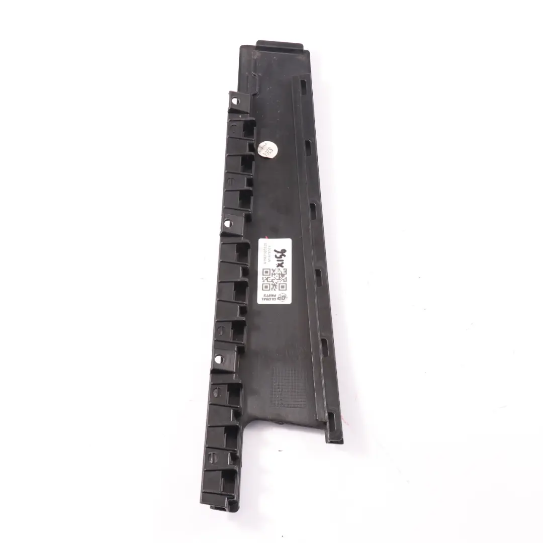 Garniture Extérieur Montant B Arrière Gauche Porte pour Mercedes GLA X156 à propos du numéro de pièce A1567320329 Mercedes GLA X156 Garniture Extérieur Montant B Arrière Gauche Porte - SKU A1567320329 - Numéro de pièce A1567320329