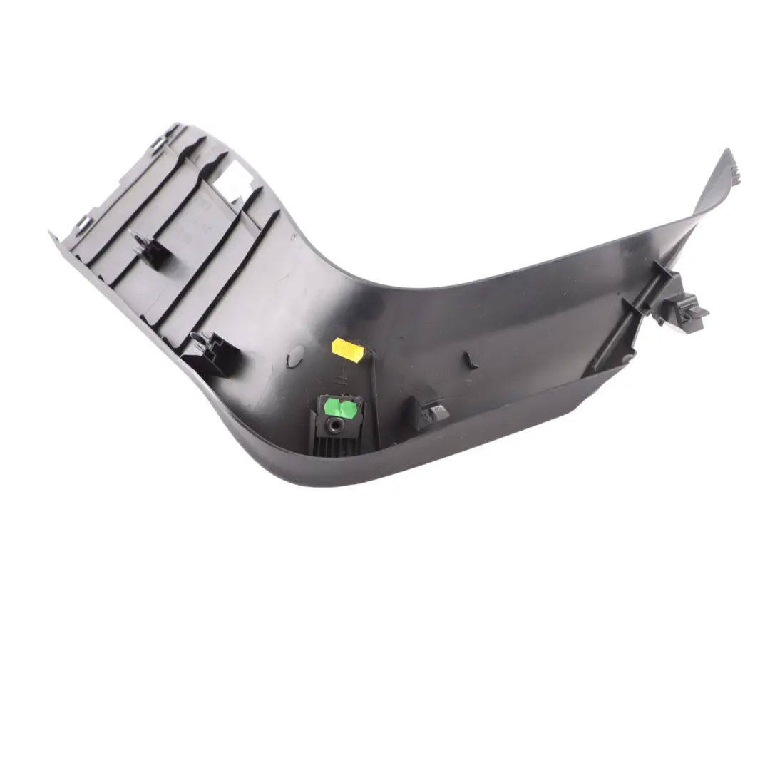 Tapa maletero Interior Ventana Trasera Derecha para Mercedes GLA X156 con número de pieza A1567400171 Mercedes GLA X156 Tapa maletero Interior Ventana Trasera Derecha - SKU A1567400171 - Número de pieza A1567400171