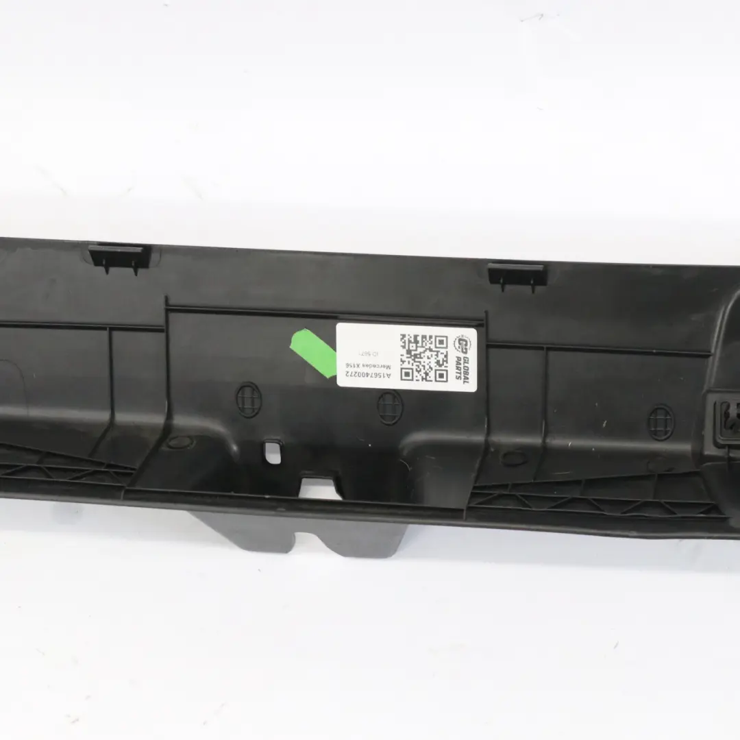 Tapa del maletero Mercedes GLA X156 Tapa cerradura del tirador Negro para con número de pieza A1567400272 Tapa del maletero Mercedes GLA X156 Tapa cerradura del tirador Negro - SKU A1567400272 - Número de pieza A1567400272