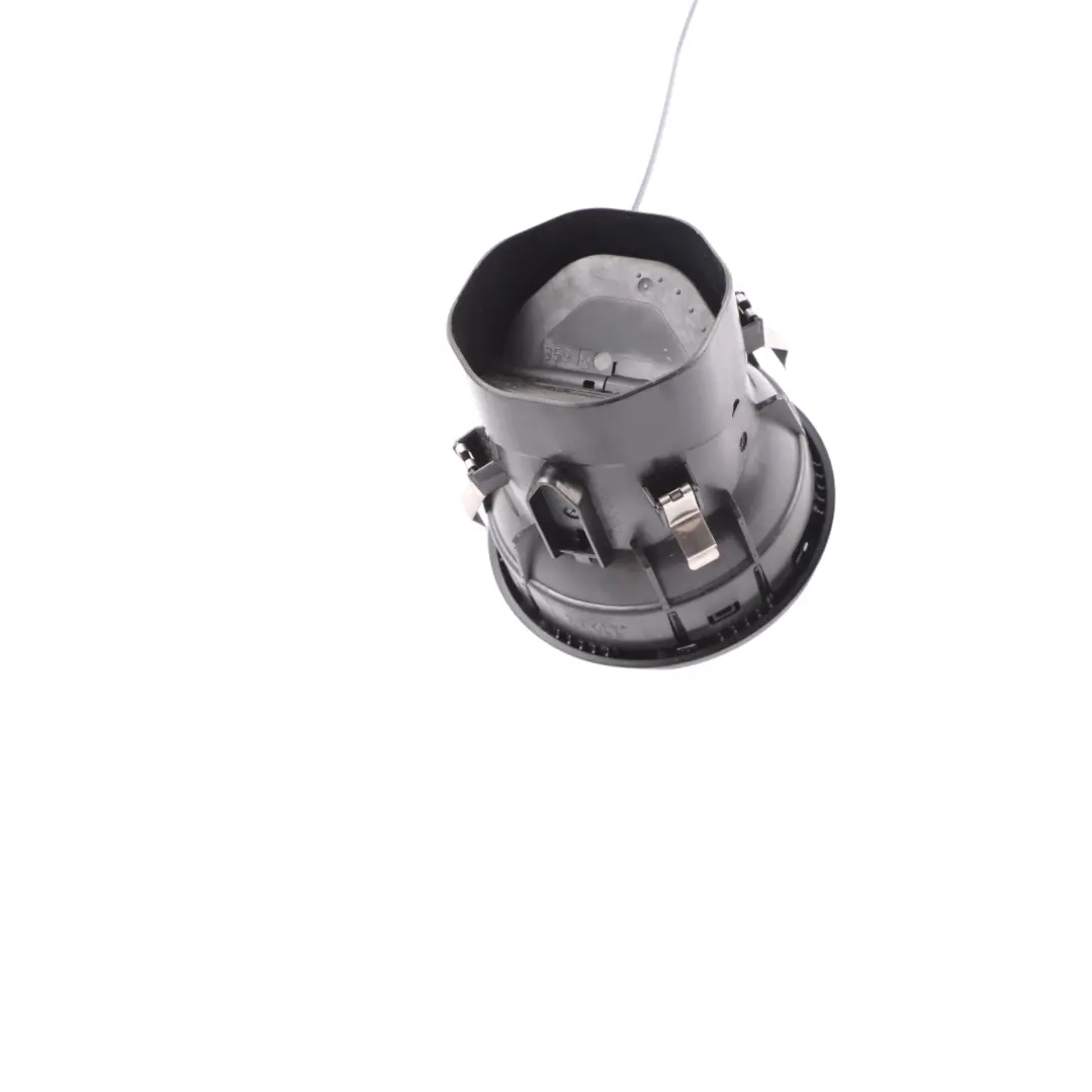 Ventilation centrale du tableau de bord pour Mercedes X156 - à propos du numéro de pièce A1568300054 Mercedes X156 - Ventilation centrale du tableau de bord - SKU A1568300054 - Numéro de pièce A1568300054