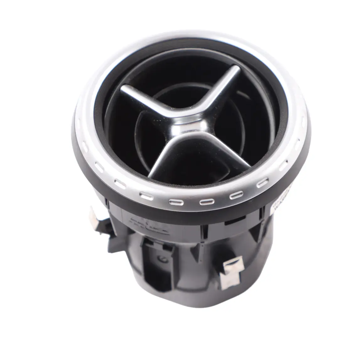 Mercedes X156 - Ventilation centrale du tableau de bord - SKU A1568300054 - Numéro de pièce A1568300054
