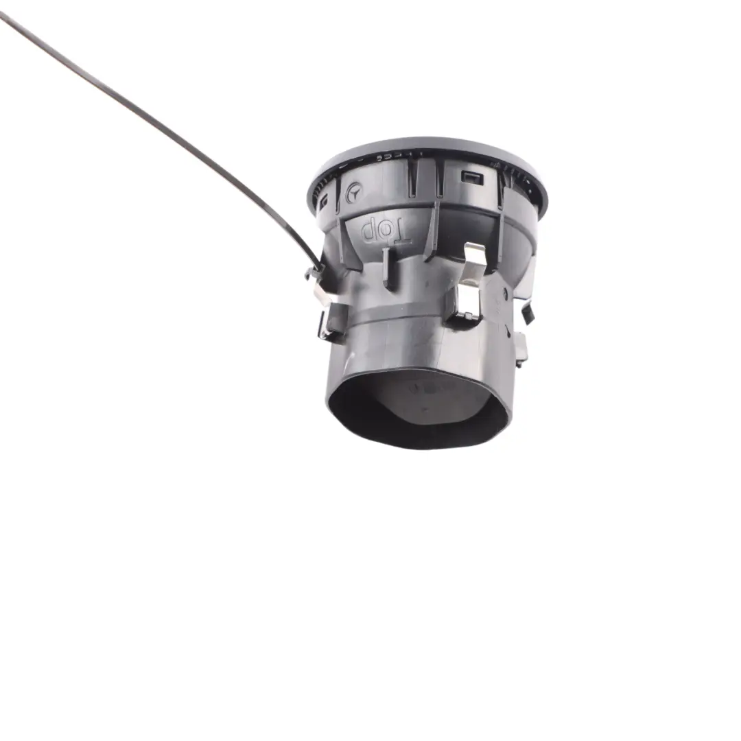 Ventilation centrale du tableau de bord pour Mercedes X156 - à propos du numéro de pièce A1568300054 Mercedes X156 - Ventilation centrale du tableau de bord - SKU A1568300054 - Numéro de pièce A1568300054