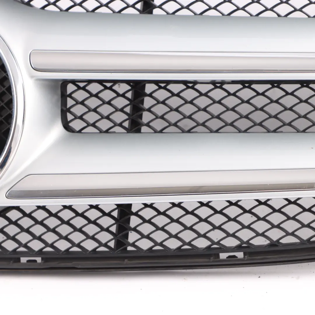 Bonnet Radiator Grille Carrier to Mercedes X156 with Part number A1568801200 Mercedes X156 Bonnet Radiator Grille Carrier - SKU A1568801200 - Part number A1568801200