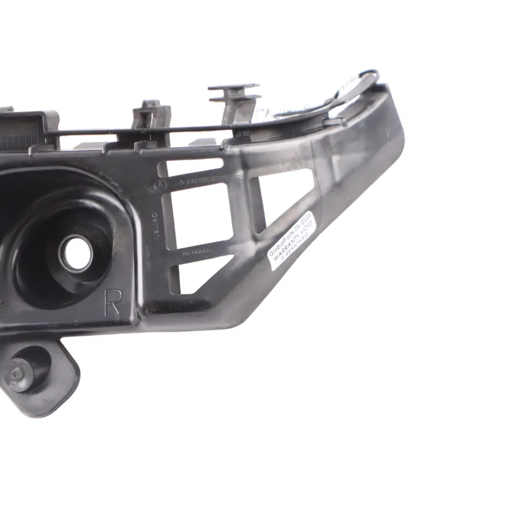 Soporte de parachoques trasero derecho para Mercedes X156 con número de pieza A1568850265 Mercedes X156 Soporte de parachoques trasero derecho - SKU A1568850265 - Número de pieza A1568850265
