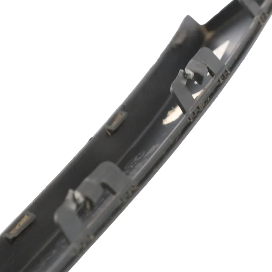 Guardabarros Trasero Izquierdo Embellecedor Tapa para Mercedes GLA X156 con número de pieza A1568851300 Mercedes GLA X156 Guardabarros Trasero Izquierdo Embellecedor Tapa - SKU A1568851300 - Número de pieza A1568851300