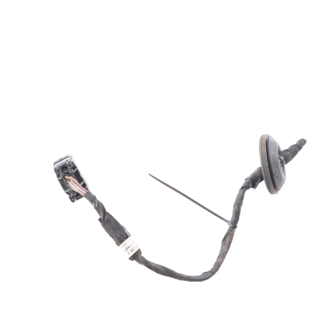 Mercedes X156 Wtyczka Przewodu Lampy Tylnej Prawa Klapa A1569061158 - SKU A1569062058-2 - Numer Części A1569062058