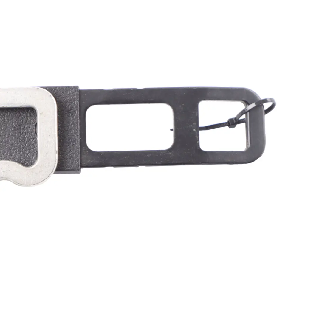 asiento trasero de bloqueo Striker Lattch Retenedor para Mercedes X156 con número de pieza A1569208200 Mercedes X156 asiento trasero de bloqueo Striker Lattch Retenedor - SKU A1569208200 - Número de pieza A1569208200