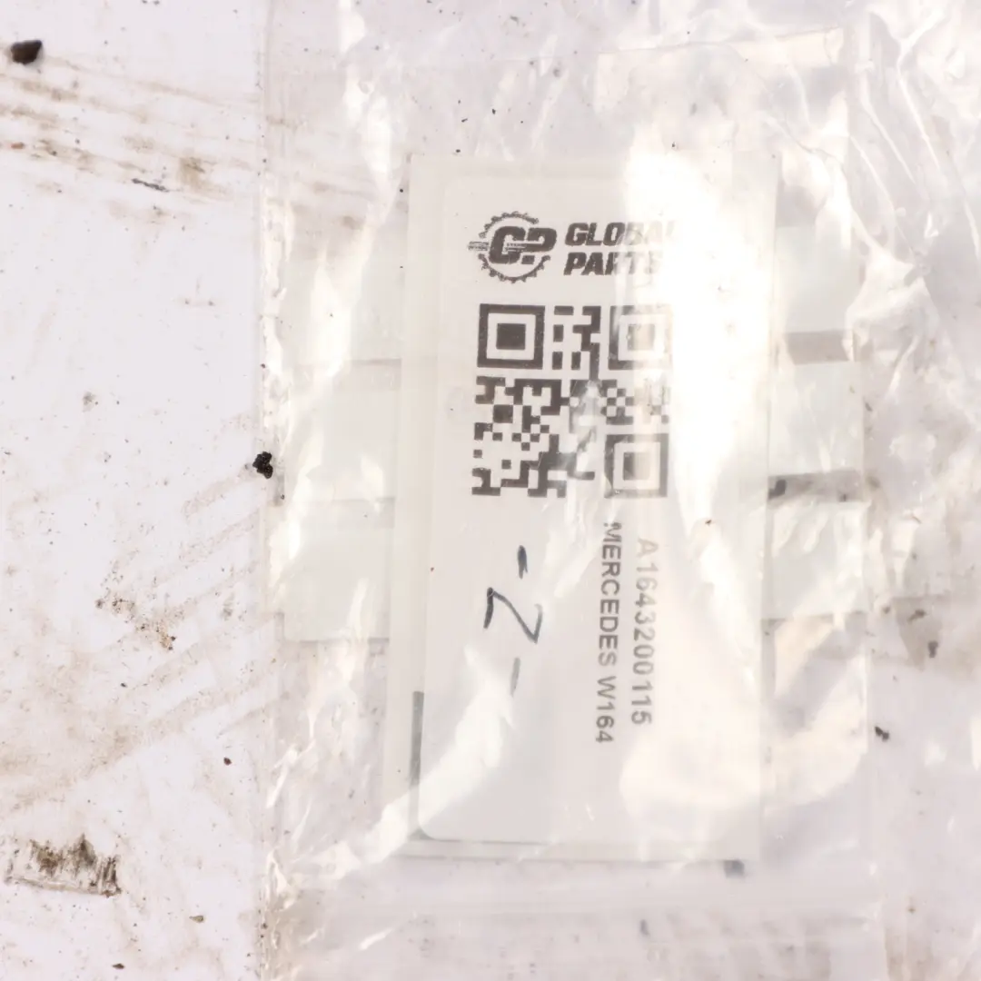 Self Leveling Air Suspension Pressure Tank Reservoir to Mercedes W164 with Part number A1643200115 Mercedes W164 Self Leveling Air Suspension Pressure Tank Reservoir - SKU A1643200115 - Part number A1643200115