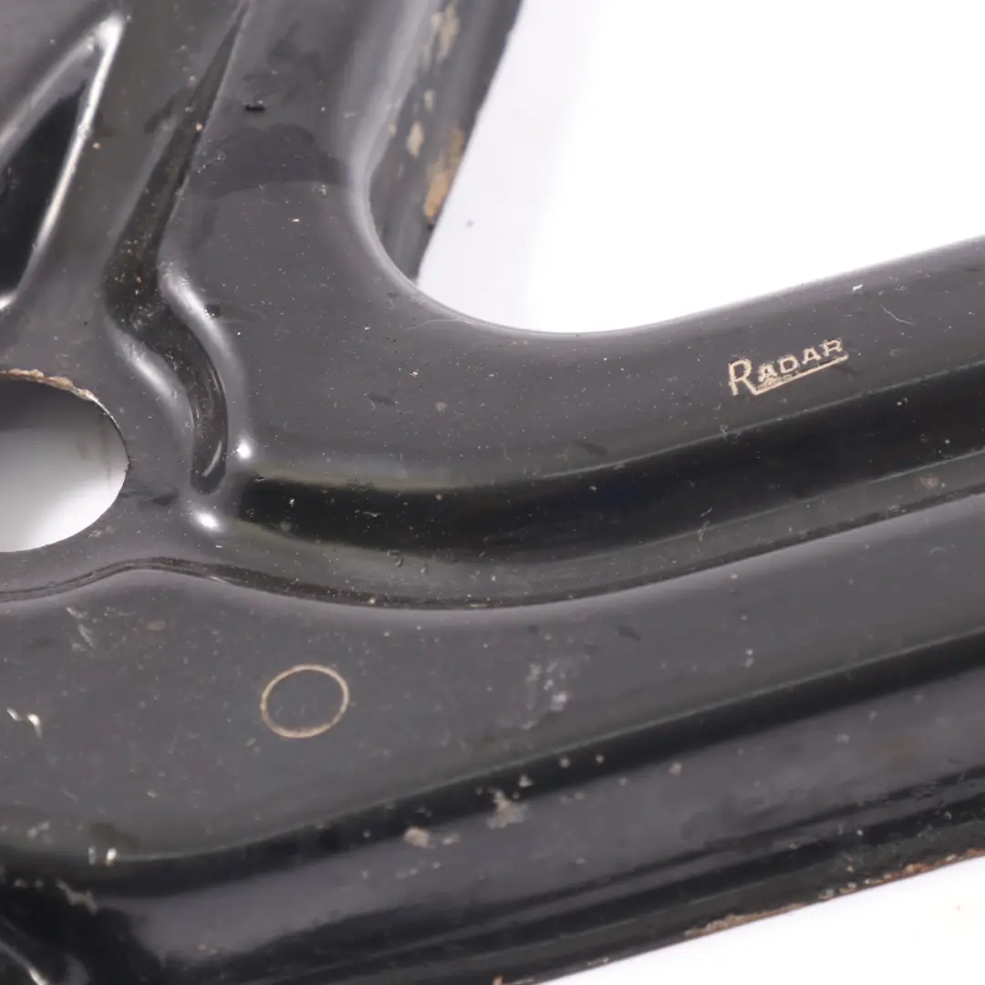 Delantero Izquierdo Soporte Paso Rueda para Mercedes ML W164 con número de pieza A1643310140 Mercedes ML W164 Delantero Izquierdo Soporte Paso Rueda - SKU A1643310140 - Número de pieza A1643310140