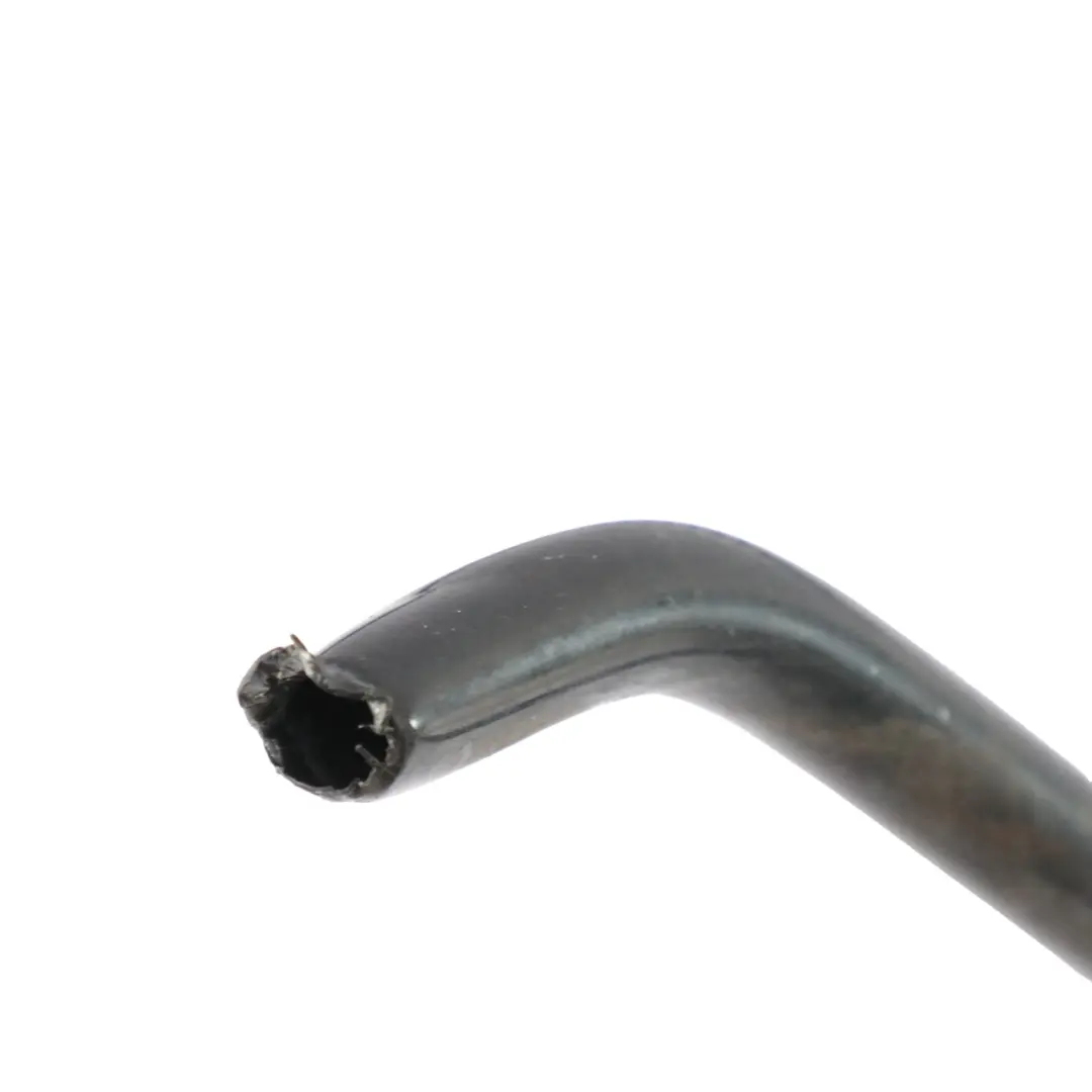 serbatoio carburante collo tubo OM629 OM642 per Mercedes W164 Diesel con numero di parte A1644703020 Mercedes W164 Diesel serbatoio carburante collo tubo OM629 OM642 - SKU A1644703020 - Numero di parte A1644703020