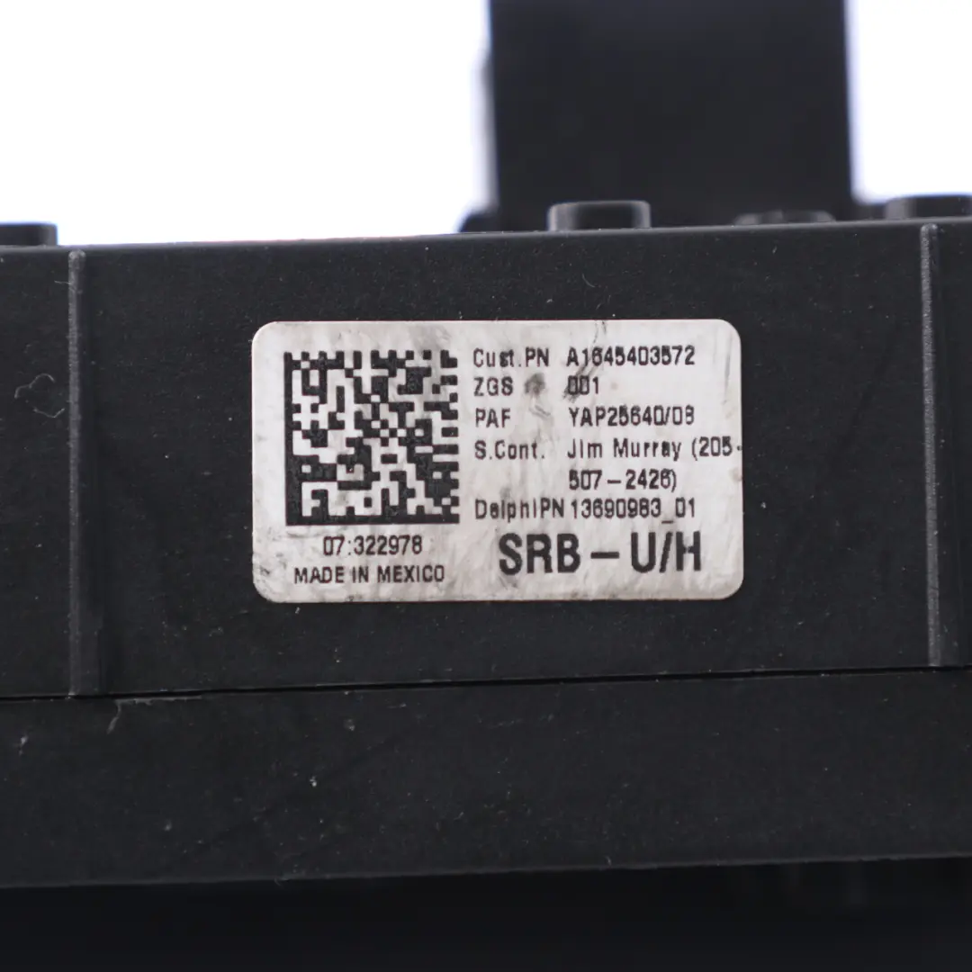 Scatola dei fusibili Modulo relè Unità controllo per Mercedes W164 W251 con numero di parte A1645403572 Mercedes W164 W251 Scatola dei fusibili Modulo relè Unità controllo - SKU A1645403572-1 - Numero di parte A1645403572