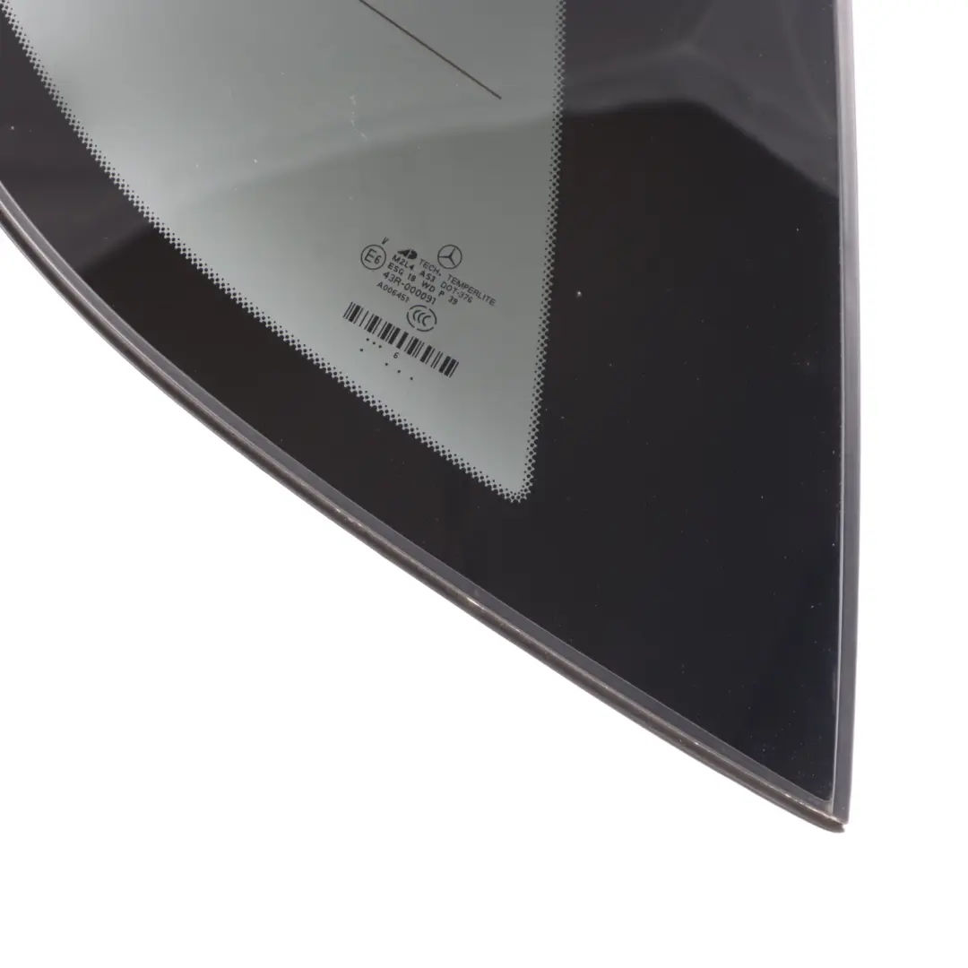 Ventana Lateral Fija Trasera Izquierda AS3 ESG para Mercedes ML W164 con número de pieza A1646700911 Mercedes ML W164 Ventana Lateral Fija Trasera Izquierda AS3 ESG - SKU A1646700911 - Número de pieza A1646700911