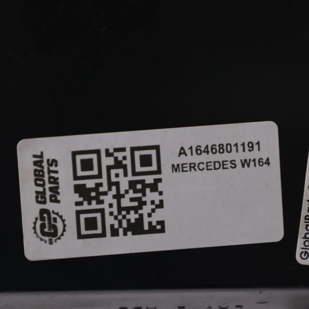 Centre Console Armrest Storage Tray to Mercedes ML W164 with Part number A1646801191 Mercedes ML W164 Centre Console Armrest Storage Tray - SKU A1646801191 - Part number A1646801191