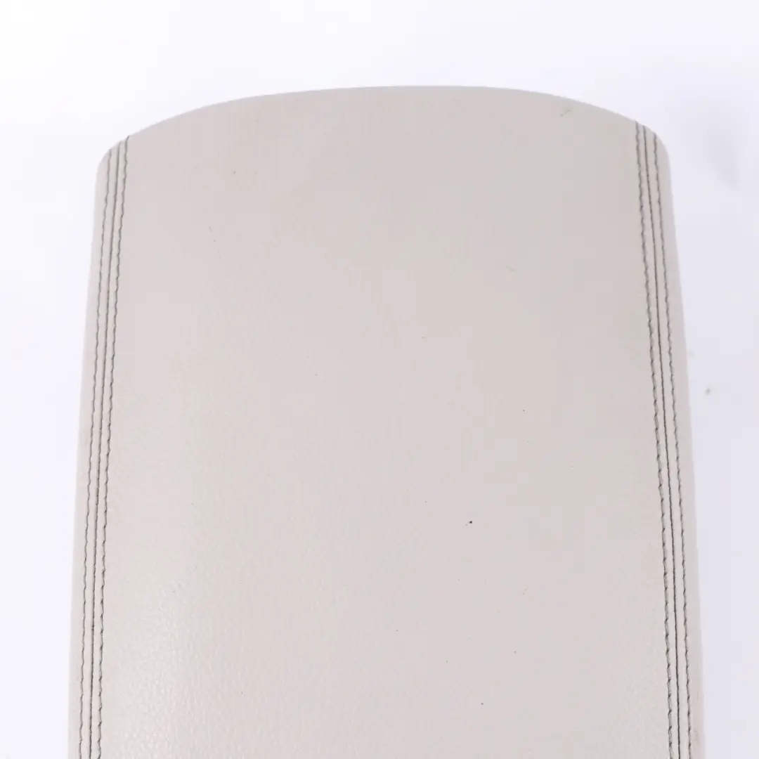 Consolle Bracciolo Coperchio Portaoggetti Pelle Nappa Grigio per Mercedes ML W164 con numero di parte A1646801219 Mercedes ML W164 Consolle Bracciolo Coperchio Portaoggetti Pelle Nappa Grigio - SKU A1646801219-1 - Numero di parte A1646801219