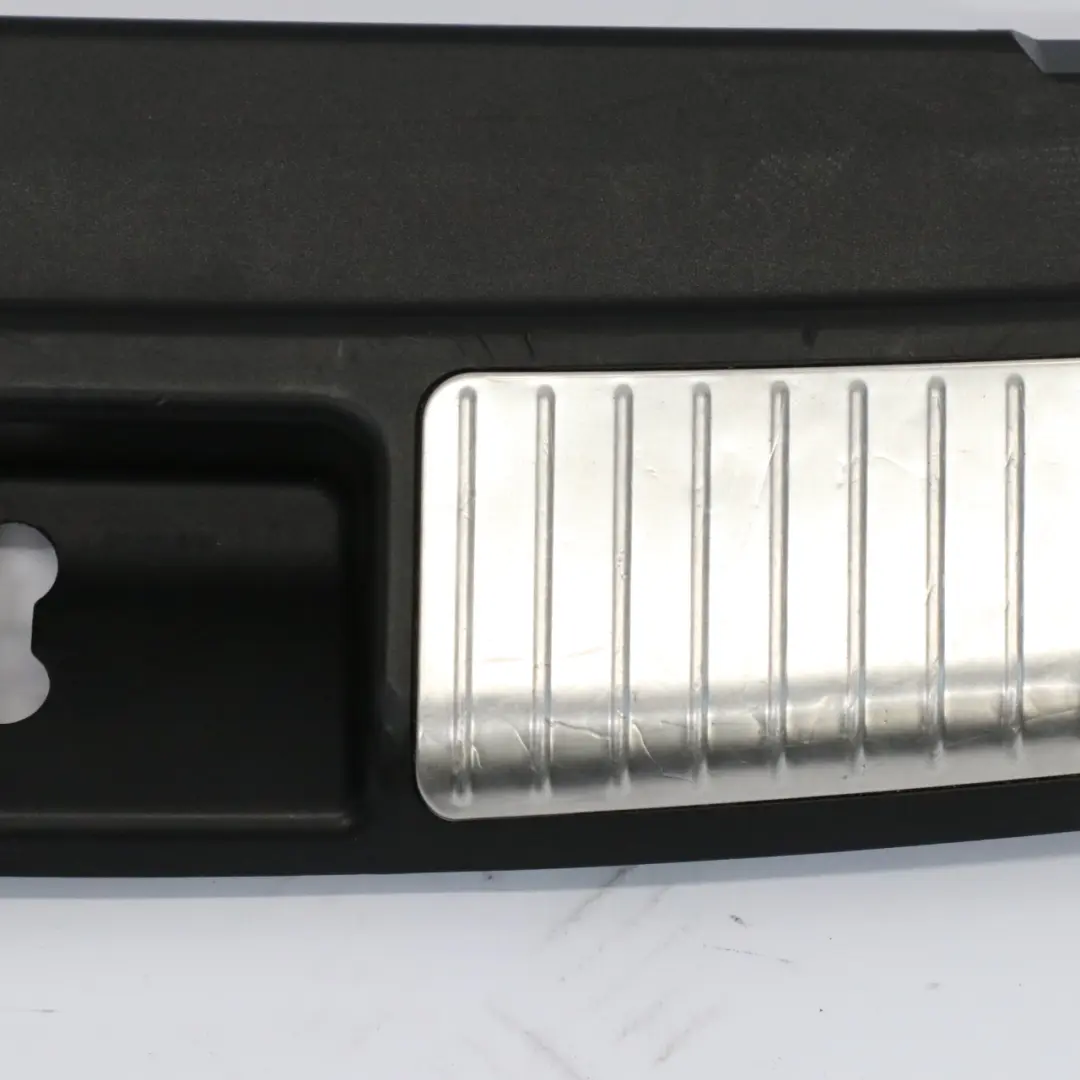 Mercedes ML W164 Osłona Krawędzi Bagażnika Czarny - SKU A1646900987-2 - Numer Części A1646900987