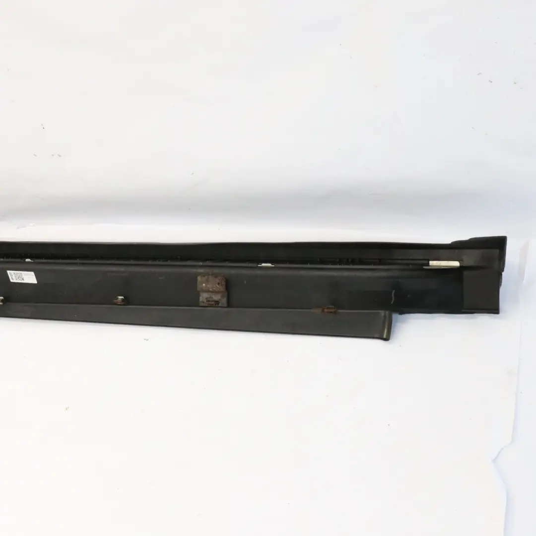 Delantero Derecho Umbral Placa de Entrada Cubierta para Mercedes ML W164 con número de pieza A1646901475 Mercedes ML W164 Delantero Derecho Umbral Placa de Entrada Cubierta - SKU A1646901475-1 - Número de pieza A1646901475